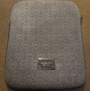 iPad case Michael Kors